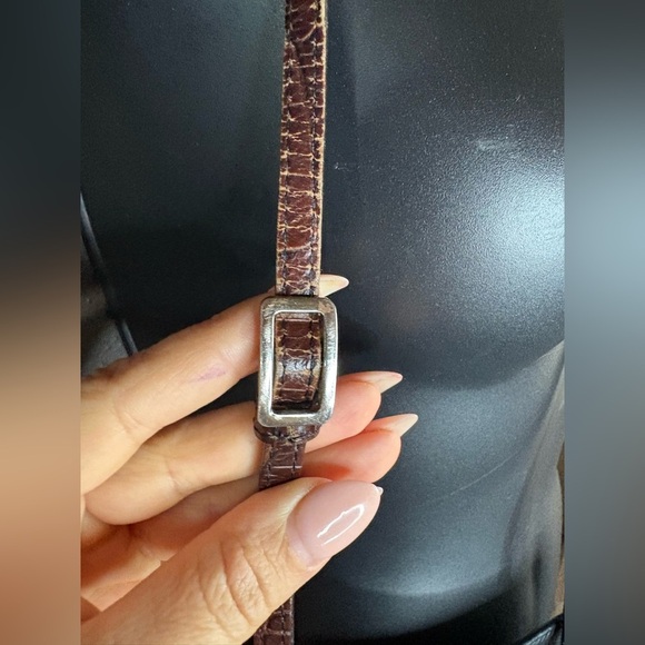 Vintage Brighton Crossbody
Handbag Black & Brown Leather
Many Compartments - Picture 13 of 16